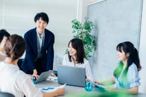 商社における新規顧客開拓コンサルティングファーム5選｜DX時代に向けた効率的な営業戦略と成功事例