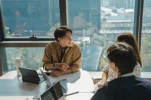 商社における新規顧客開拓コンサルティングファーム5選｜DX時代に向けた効率的な営業戦略と成功事例