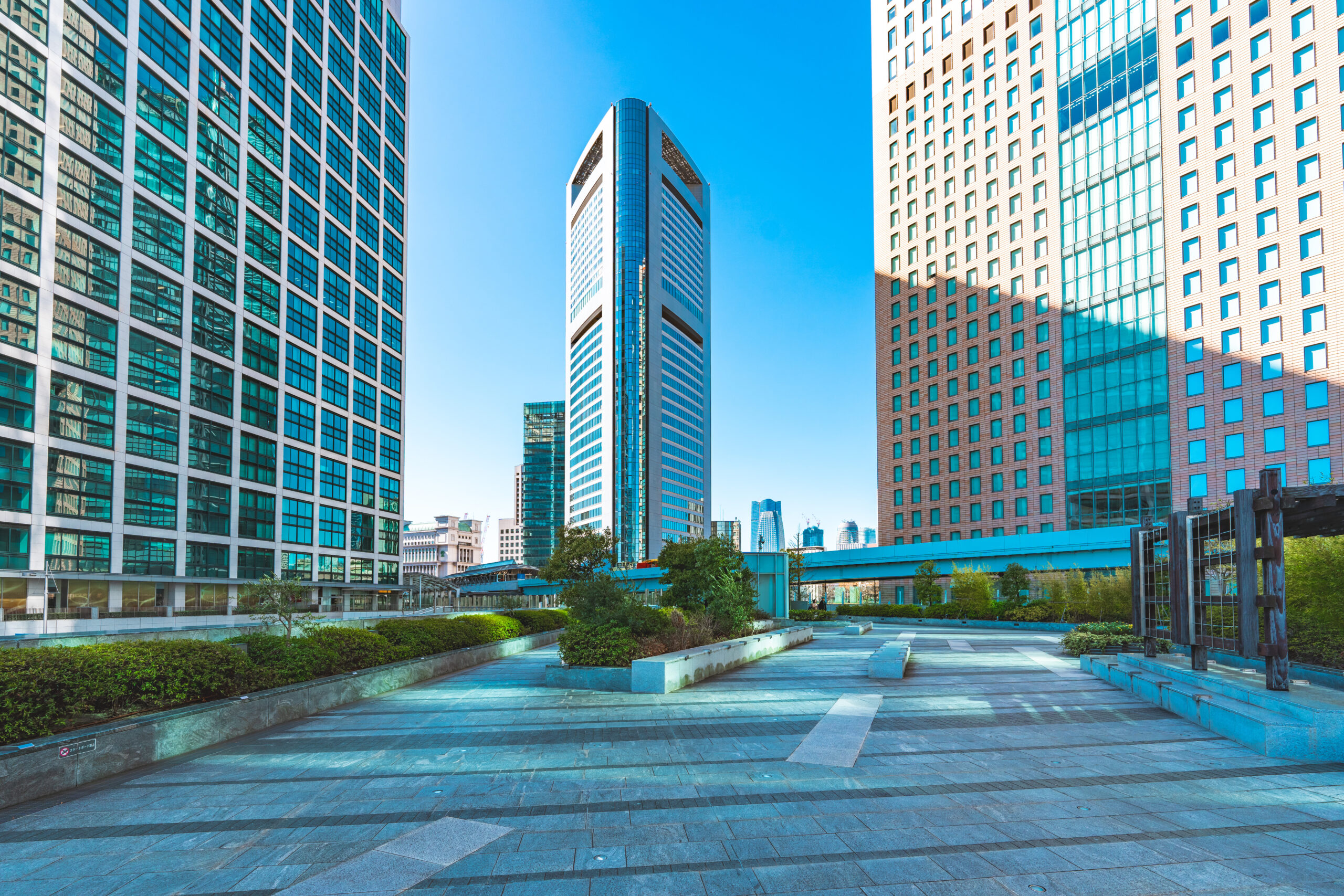 公開・独占案件：店舗設備メーカー ERP構想策定